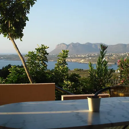 Apartment Theodosia *